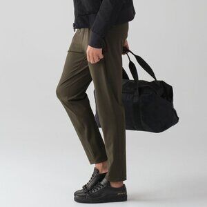 Lululemon Women's On The Fly Pant - Dark Green